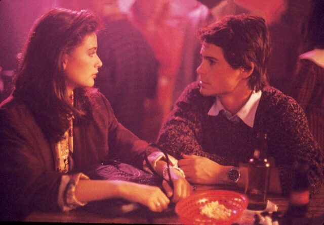 Demi Moore and Rob Lowe as Debbie Sullivan and Danny Martin in 'About Last Night...'